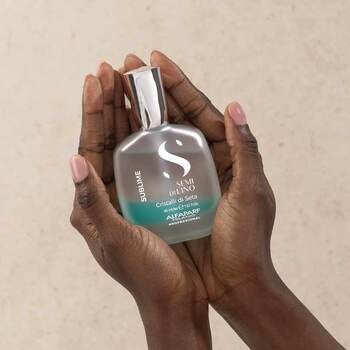 Semi di Lino Sublime Cristalli di Seta - Rozjasňujúce sérum na vlasy
